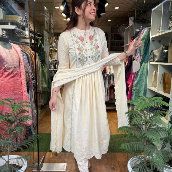 Cotton Chikankari embroidered kurta with pants and stall dupatta set in white co - Picture 1 of 6